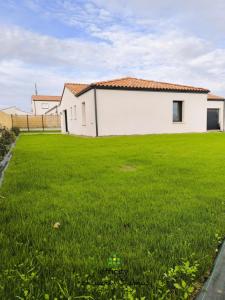 For sale Talmont-saint-hilaire 4 rooms 97 m2 Vendee (85440) photo 0