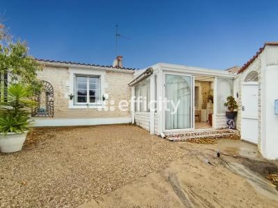 For sale Salles-sur-mer 4 rooms 83 m2 Charente maritime (17220) photo 0