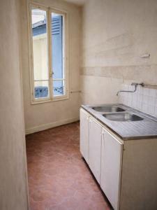 For sale 1 room 21 m2 Paris (75015) photo 0