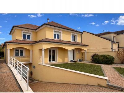 For sale 6 rooms 149 m2 Seine et marne (77330) photo 0