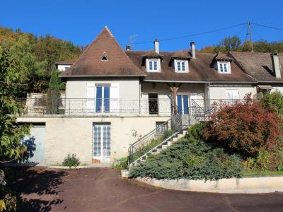For sale Perigueux 7 rooms 245 m2 Dordogne (24000) photo 0