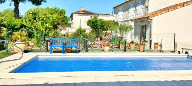 For sale Salles-d'angles 7 rooms 174 m2 Charente (16130) photo 1