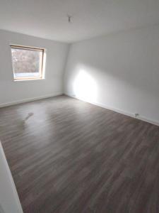 Louer Appartement Bogny-sur-meuse 608 euros