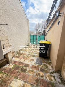 Louer Maison Paradou 900 euros