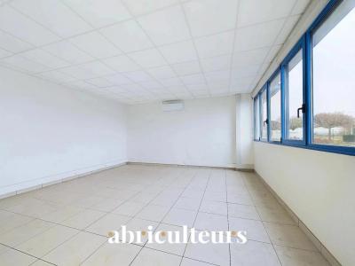 For rent Gellainville 270 m2 Eure et loir (28630) photo 3