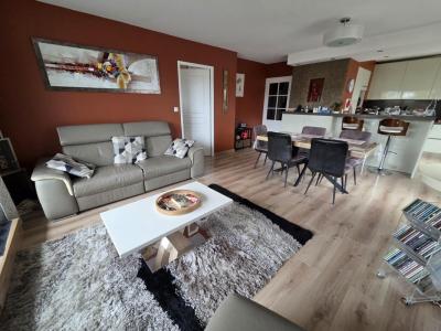 For sale Tourcoing 4 rooms 84 m2 Nord (59200) photo 2