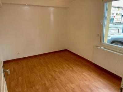 Louer Appartement Mondelange 700 euros