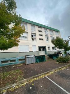 Annonce Location 4 pi�ces Appartement Saint-florentin 89