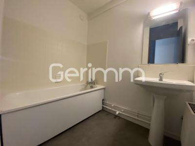 For rent Grenoble 3 rooms 67 m2 Isere (38100) photo 1