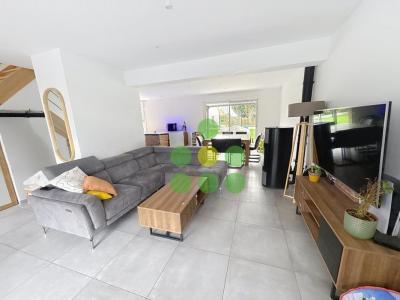 For sale Hondschoote 4 rooms 126 m2 Nord (59122) photo 1