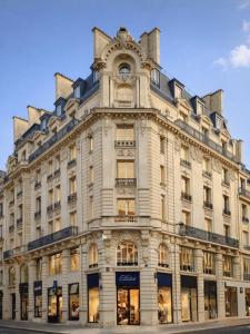 For sale Paris-6eme-arrondissement 4 rooms 110 m2 Paris (75006) photo 0