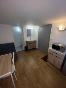 For rent Herserange 1 room 10 m2 Meurthe et moselle (54440) photo 2