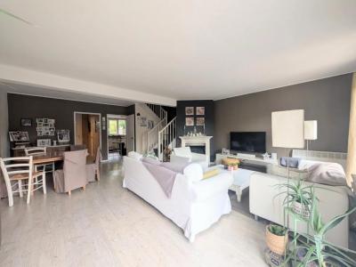 For sale Elancourt 5 rooms 112 m2 Yvelines (78990) photo 3