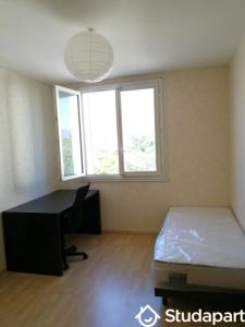 For rent Grenoble 1 room 12 m2 Isere (38000) photo 0