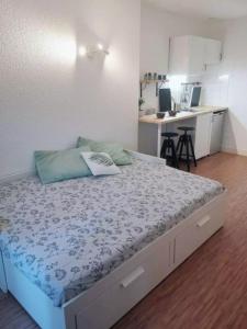 Louer Appartement 20 m2 Bordeaux