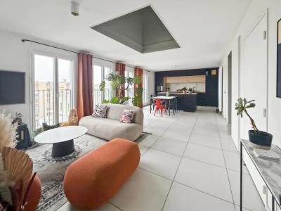 For sale Villeurbanne 4 rooms 106 m2 Rhone (69100) photo 0