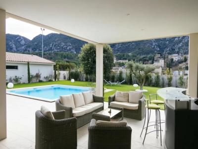 Annonce Vente 7 pi�ces Maison Maubec 84