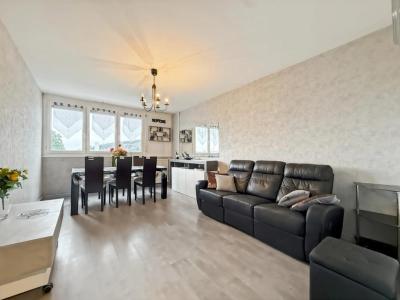 For sale Saint-etienne 3 rooms 66 m2 Loire (42100) photo 0