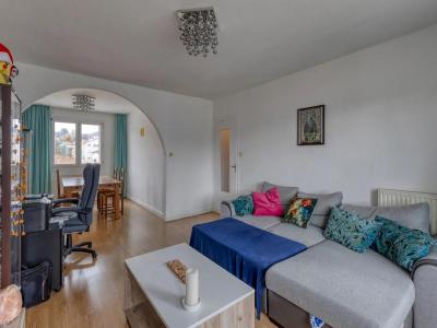 For sale Voiron 4 rooms 88 m2 Isere (38500) photo 0