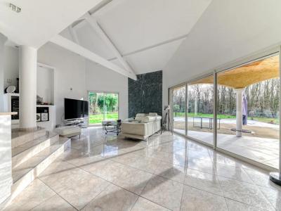 For sale Dardilly 7 rooms 200 m2 Rhone (69570) photo 0