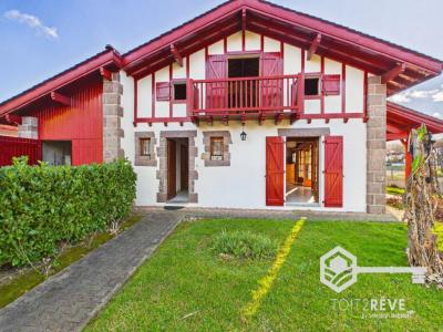 For sale Saint-jean-pied-de-port 5 rooms 145 m2 Pyrenees atlantiques (64220) photo 0