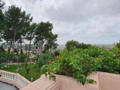 Acheter Prestige Allauch 1750000 euros