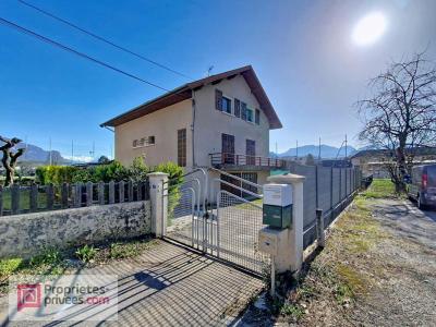 For sale Bassens 4 rooms 82 m2 Savoie (73000) photo 0