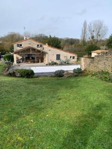 For sale Mouzeuil-saint-martin 7 rooms 180 m2 Vendee (85370) photo 0