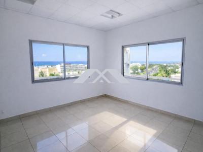 For rent Saint-denis 100 m2 Reunion (97400) photo 0