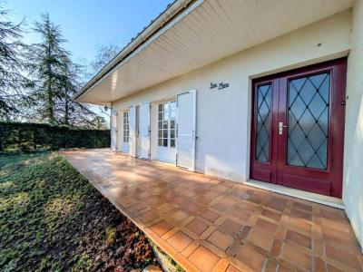 For sale Cognac 5 rooms 100 m2 Charente (16100) photo 2