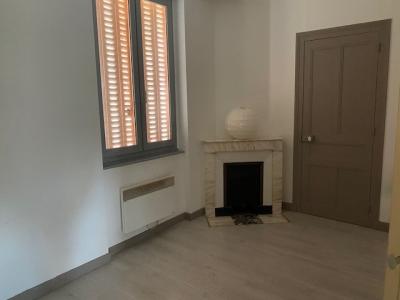 Louer Appartement Attignat 570 euros