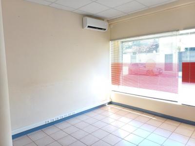 Acheter Local commercial 123 m2 Saint-denis