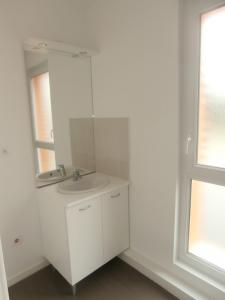 Louer Appartement Chapelle-sur-erdre 810 euros