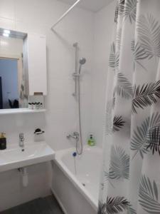 Louer Appartement Paris-16eme-arrondissement Paris