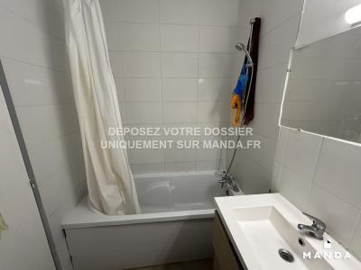 For rent Champs-sur-marne 5 rooms 12 m2 Seine et marne (77420) photo 3