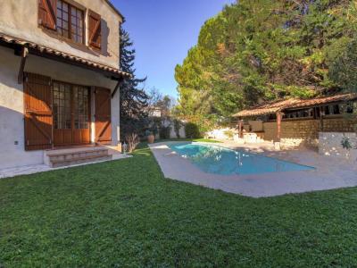 Acheter Maison 185 m2 Saint-martin-du-var