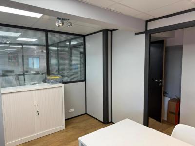 Acheter Bureau Nice 450240 euros