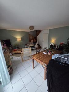 For sale Begles 4 rooms 83 m2 Gironde (33130) photo 0