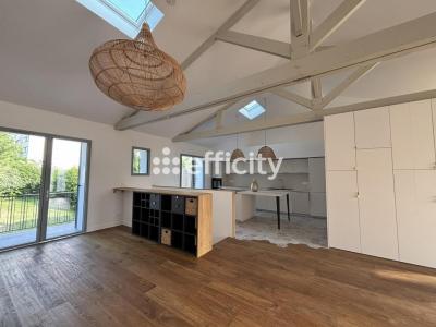 For sale Rochelle 4 rooms 150 m2 Charente maritime (17000) photo 0