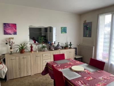 For sale Saumur 4 rooms 72 m2 Maine et loire (49400) photo 0