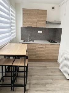 For sale Roubaix 1 room 34 m2 Nord (59100) photo 0