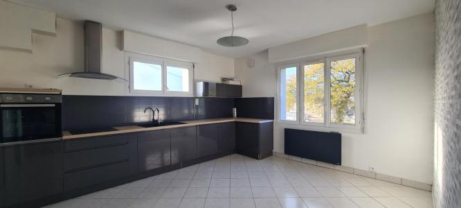 Louer Maison 132 m2 Reze