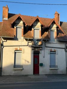 For sale Bessay-sur-allier 8 rooms 142 m2 Allier (03340) photo 0