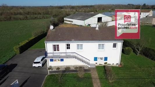 For sale Auzay AUCHAY-SUR-VENDEE 5 rooms 105 m2 Vendee (85200) photo 0