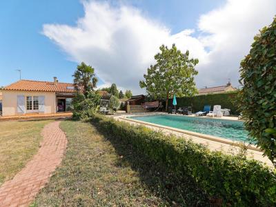 For sale Montaigu 6 rooms 166 m2 Vendee (85600) photo 0