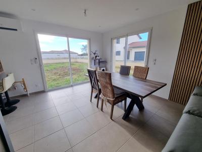 Acheter Maison 93 m2 Villeneuve