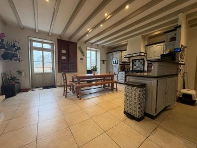Acheter Maison Celles-sur-belle 270800 euros