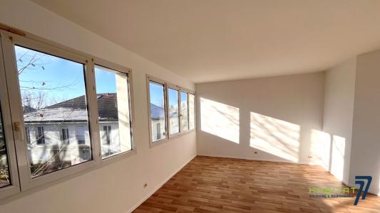 Acheter Appartement Magny-le-hongre 205000 euros