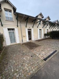 For rent Chantilly 3 rooms 65 m2 Oise (60500) photo 0