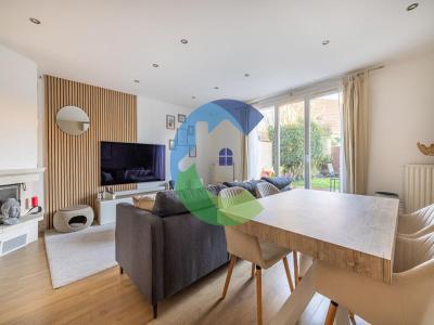 For sale Ballainvilliers 4 rooms 77 m2 Essonne (91160) photo 0